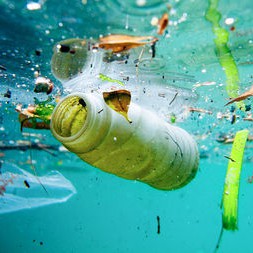 Plasticsoep, zwerfafval in oceaan